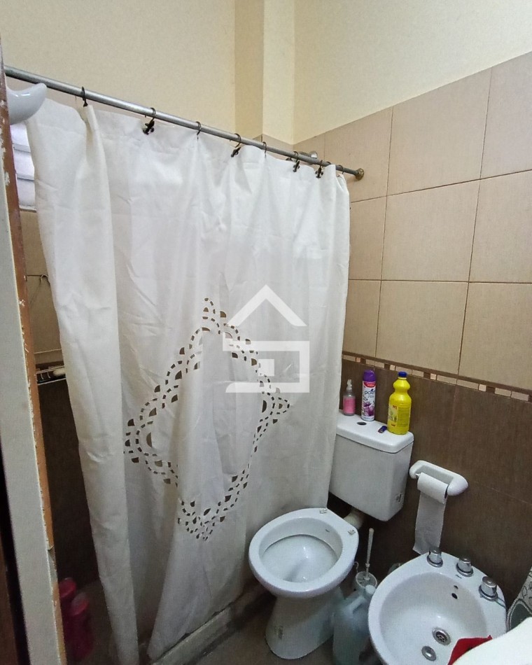 Monoambiente en venta Pte. Peron