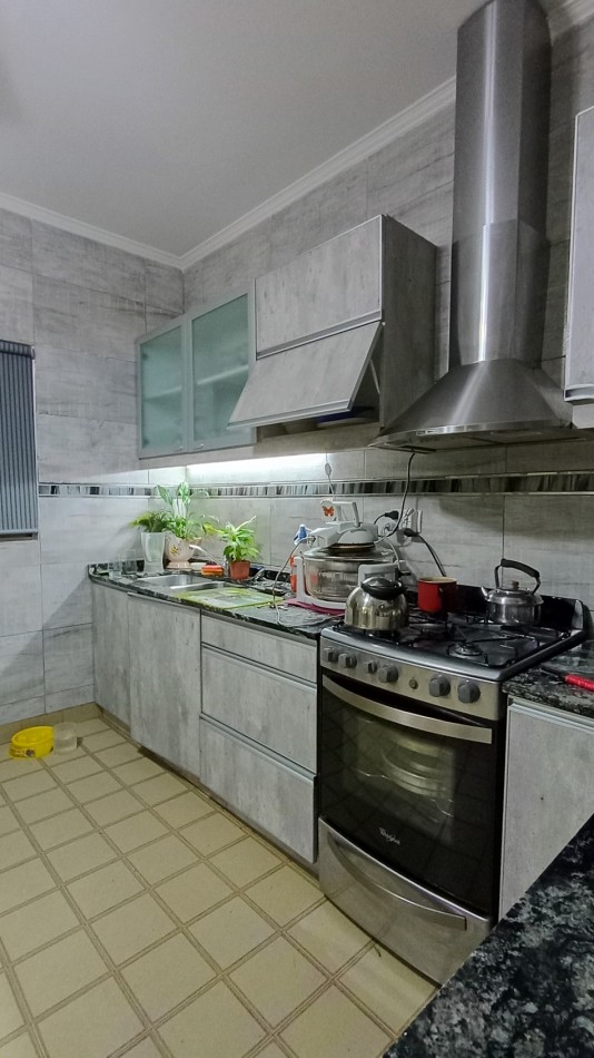 GRAN CASA EN VENTA BOULEVARD RACEDO